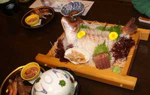 日間賀島・いすず館の夕食
