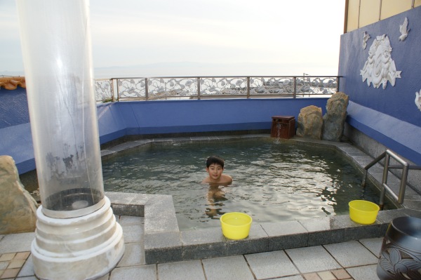 山海館の露天風呂